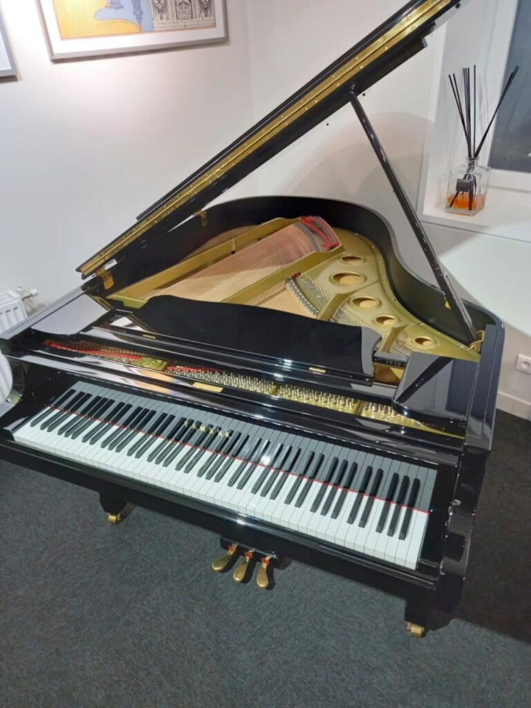 Transport de piano à queue par Fast Move Benelux